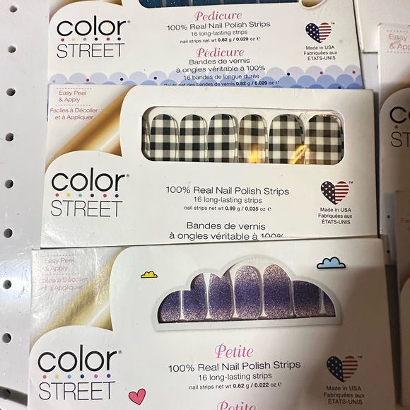 Color Street - Picture 3 of 4